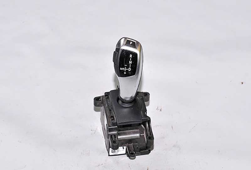 BMW Z SERİSİ ÇIKMA YEDEK PARÇA ÇIKMA-BMW-PARÇA-E-60-VİTES-KOLU